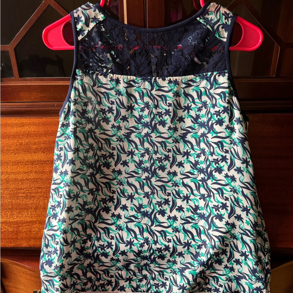 Draper James size 2 silk floral blouse with lace, dry clean only